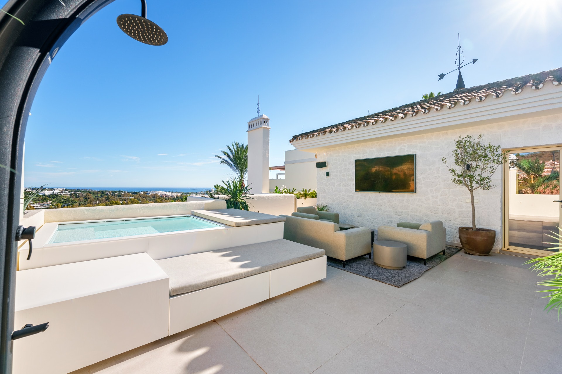 3 Bedroom Penthouse for Sale in La Cerquilla, Marbella, Marbella - €2,750,000 - 000041