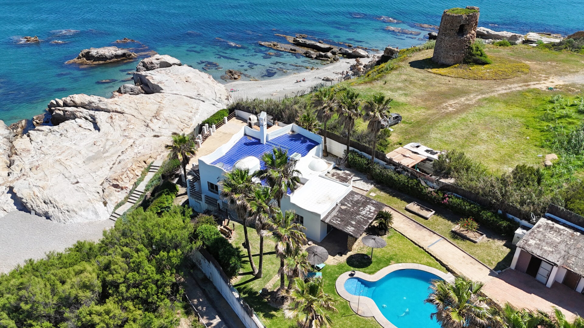 3 Bedroom Villa for Sale in Marbella - €2,995,000 - 000213