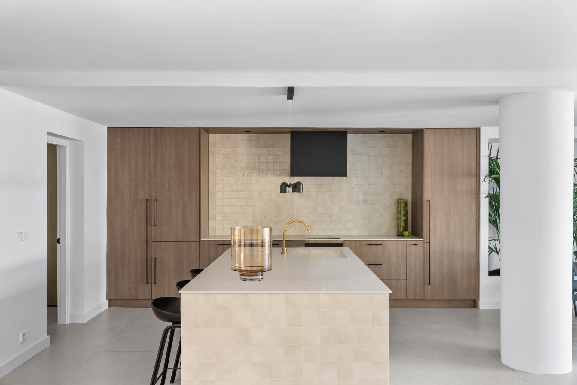 3 Bedroom House for Sale in Nueva Andalucia - Altos del Rodeo, Marbella - €1,395,000 - 000253