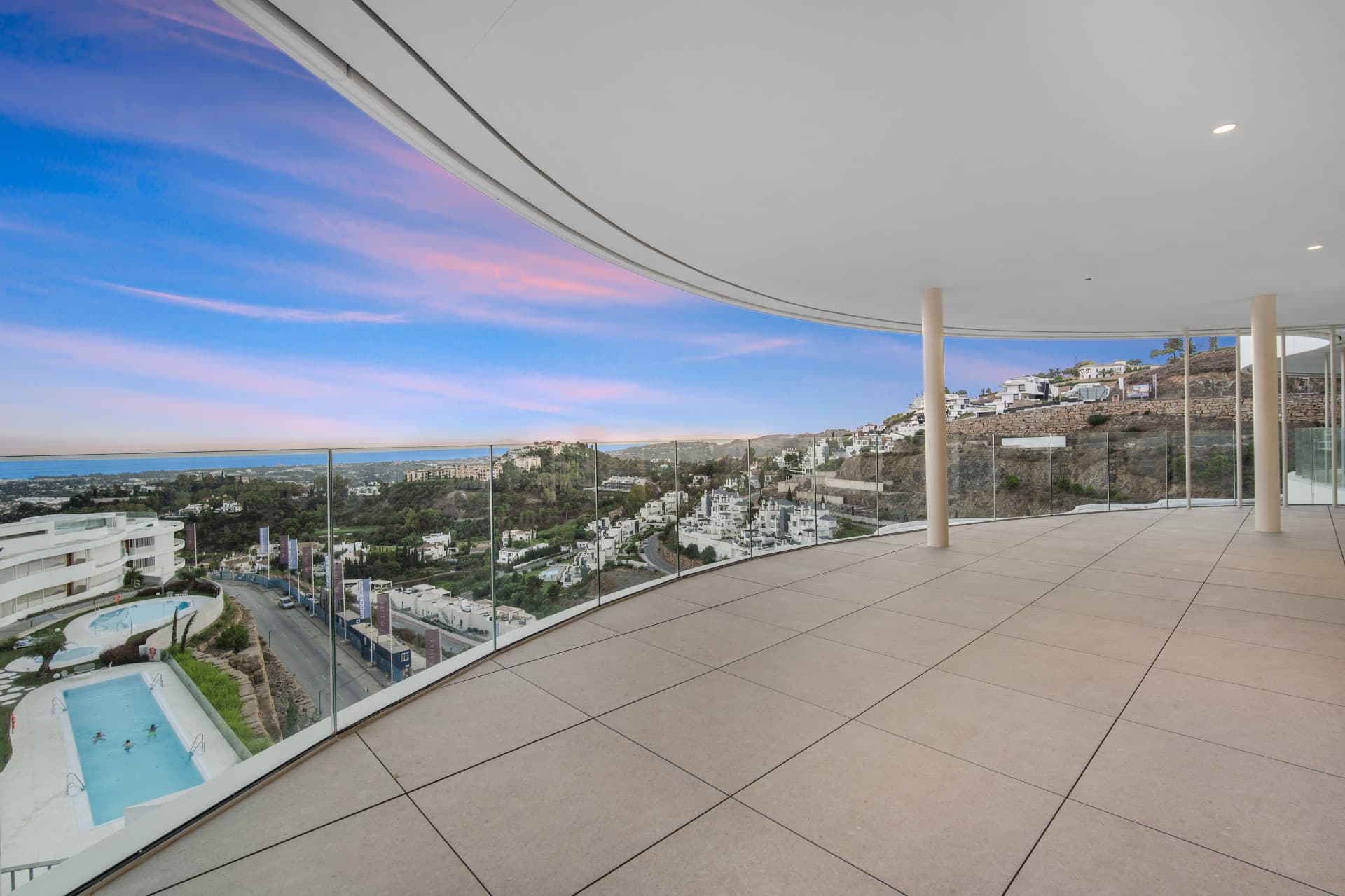3 Bedroom Apartment in The View Marbella, Benahavís, Benahavis
