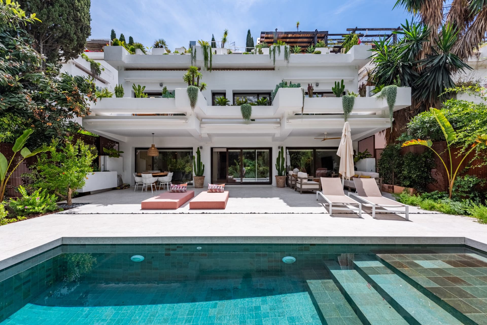 3 Bedroom Duplex in Kings Hills, Marbella’s Golden Mile, Marbella