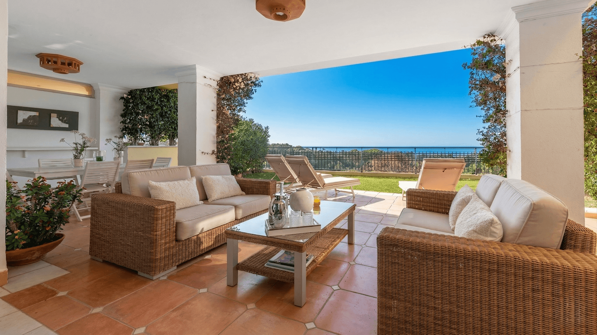 3 Bedroom Apartment in Condado de Sierra Blanca, Marbella’s Golden Mile, Marbella