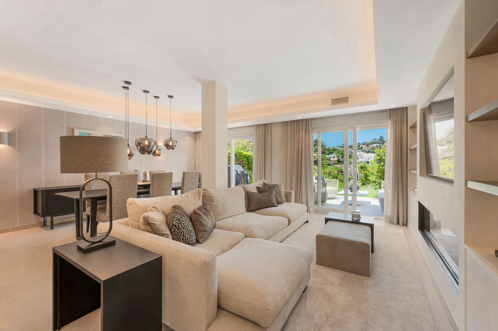 3 Bedroom Townhouse in La Quinta Hills, Benahavís, Benahavis