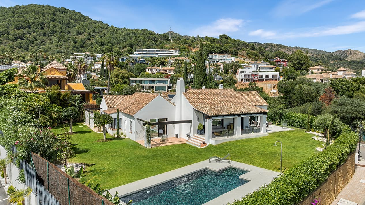 3 Bedroom Villa in Cascada de Camoján, Marbella