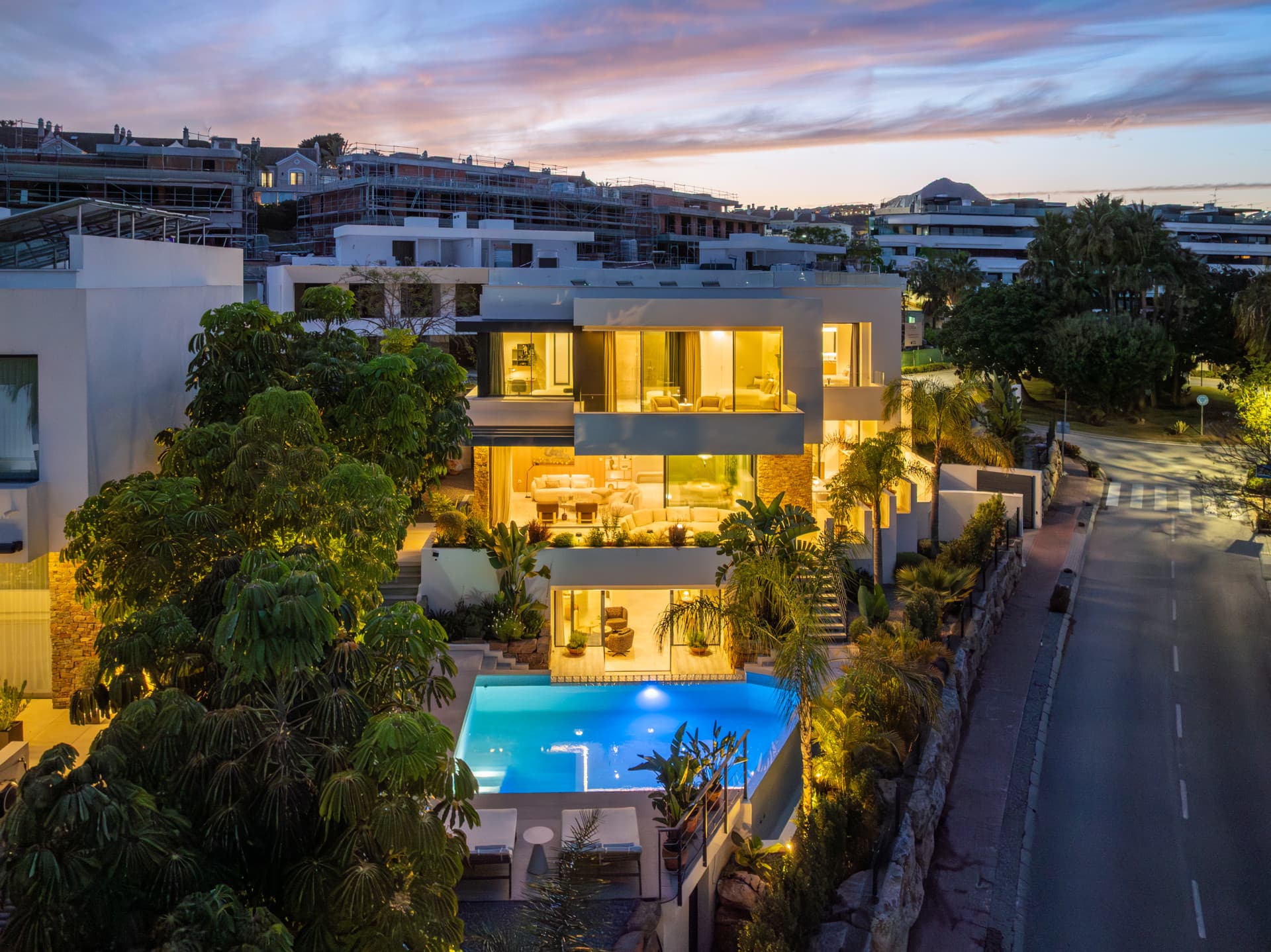 4 Bedroom Villa in New Golden Mile, Estepona