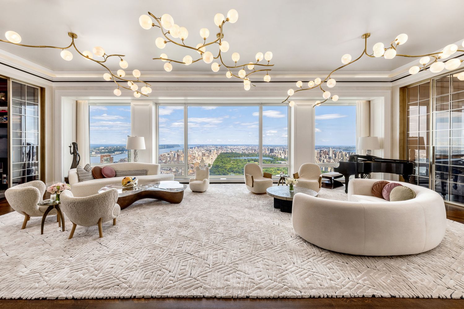 Residence 62 - Exclusive Apartment With Front-Row Panorama of Central Park